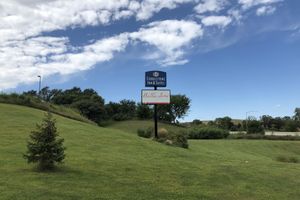 Alojamiento - Cobblestone Inn & Suites - Denison - Oak Ridge