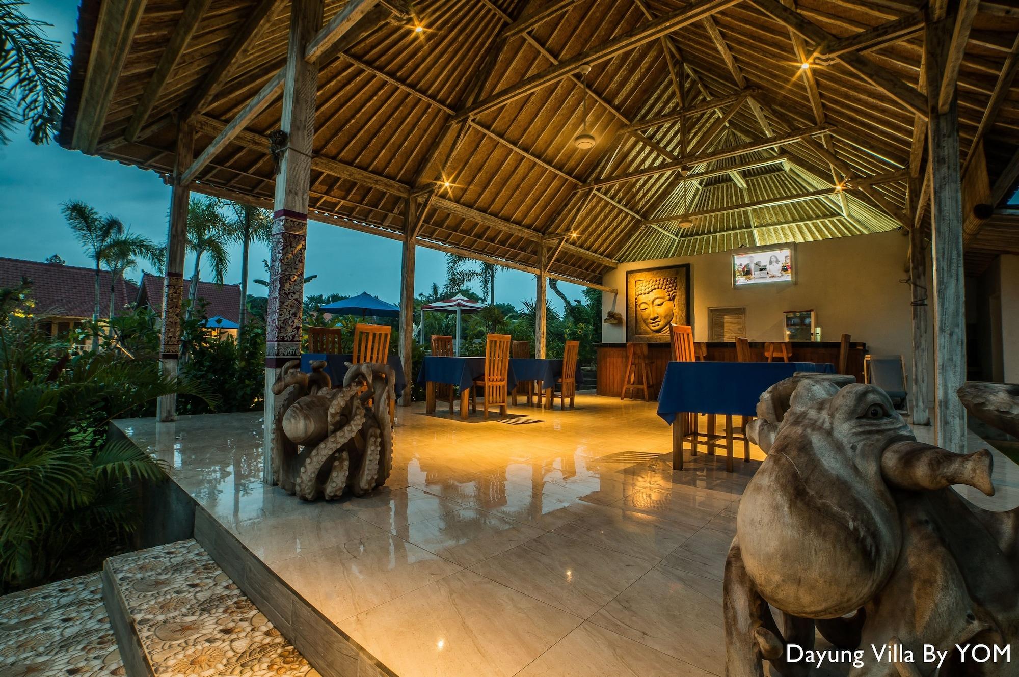 Restaurant Dayung Villas By Reccoma