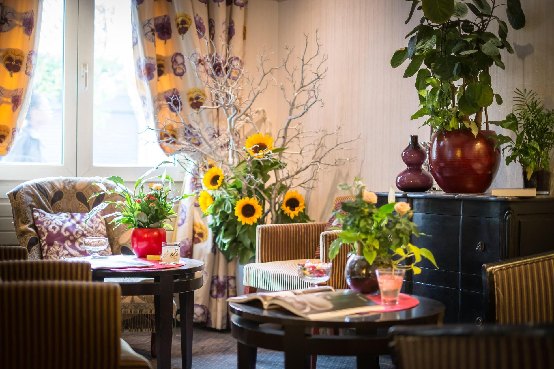 Bar/Salón Hotel Virgina