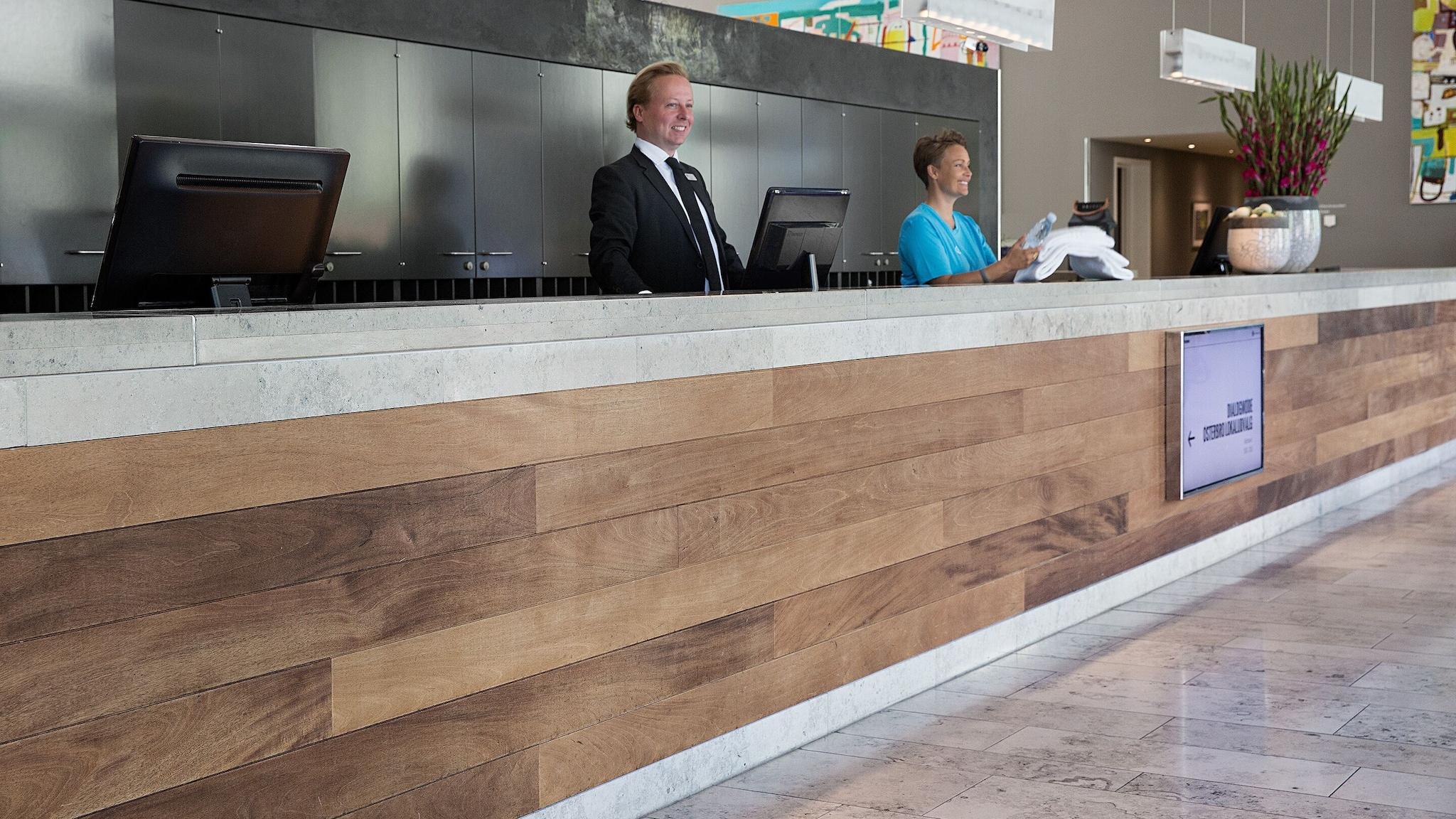 Vista Lobby Charlottehaven