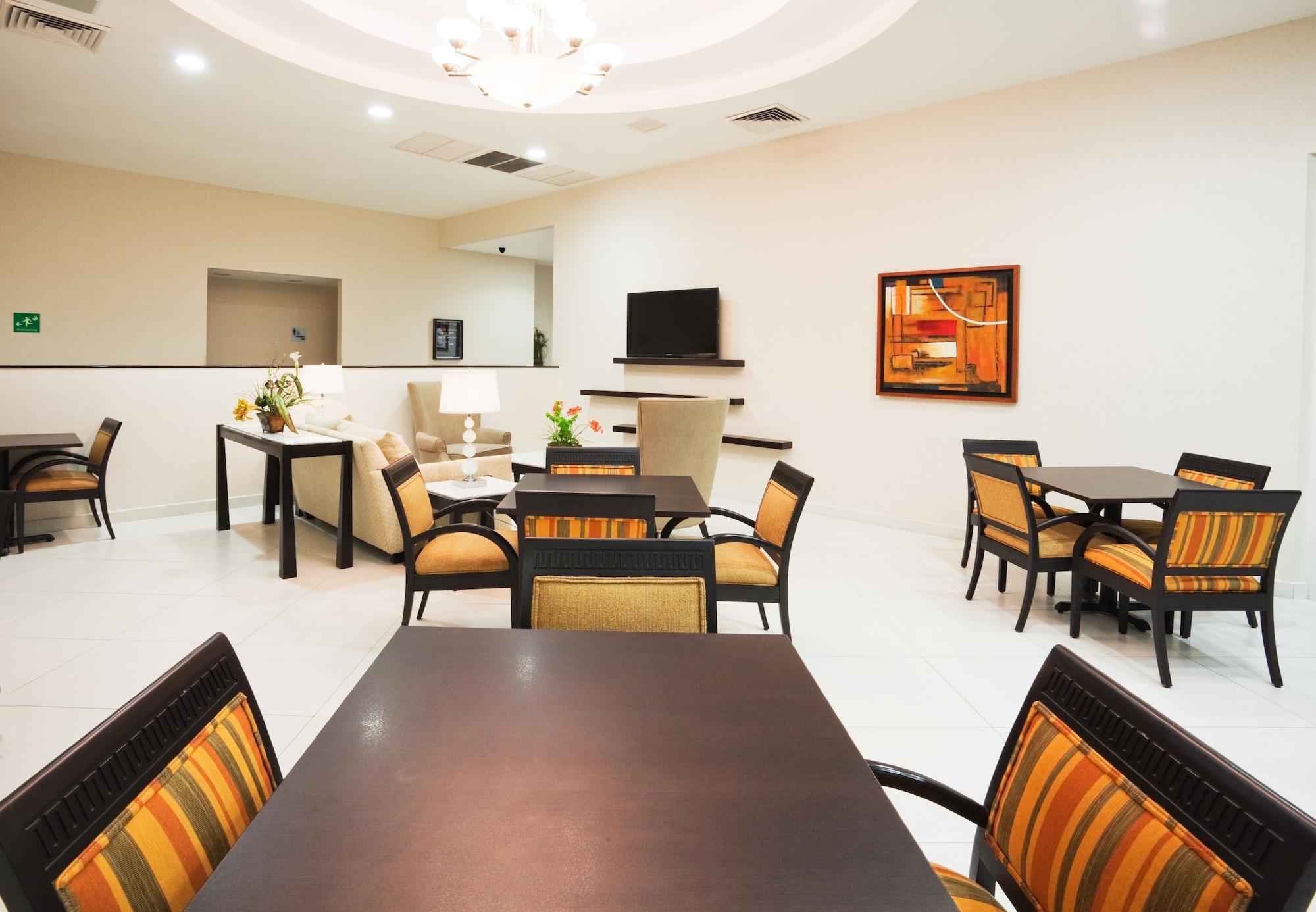 Restaurant Holiday Inn Express Tapachula, Chis by IHG