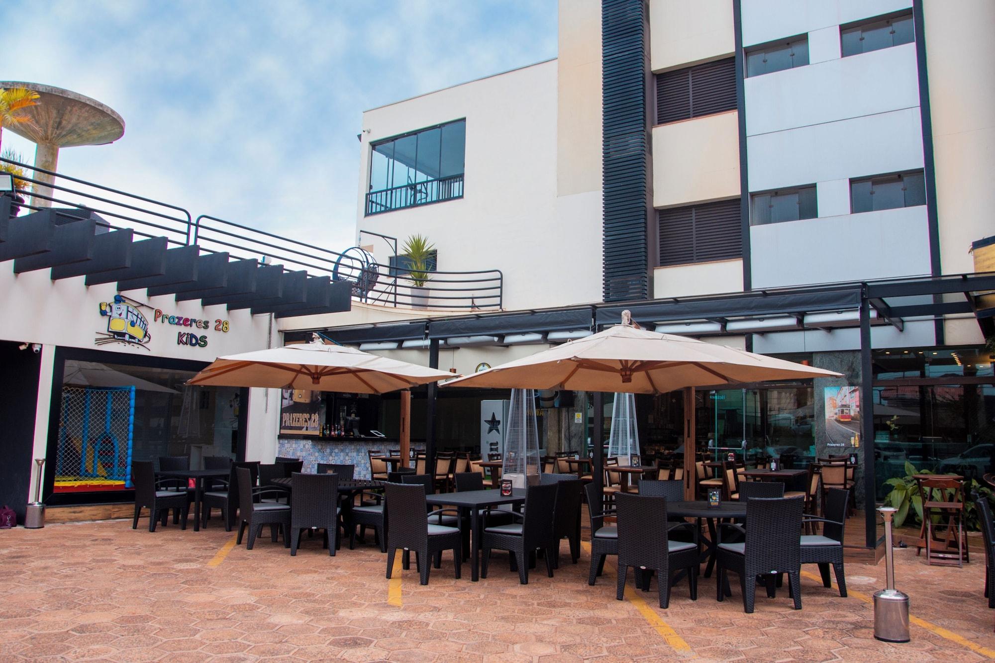 Restaurant HD Plaza Hotel