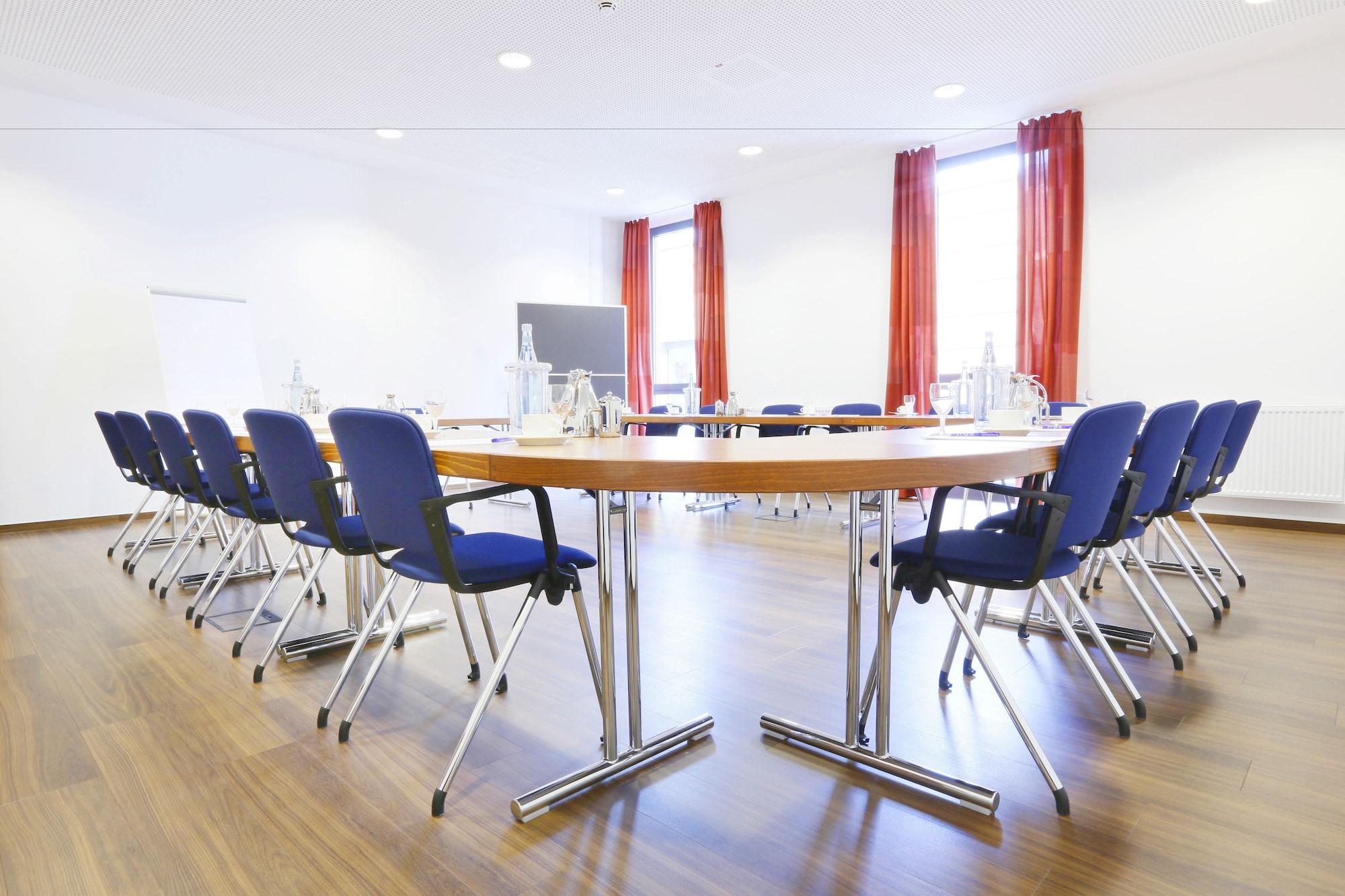 Sala de Reuniones TOP EMBRACE Hotel Franz Essen