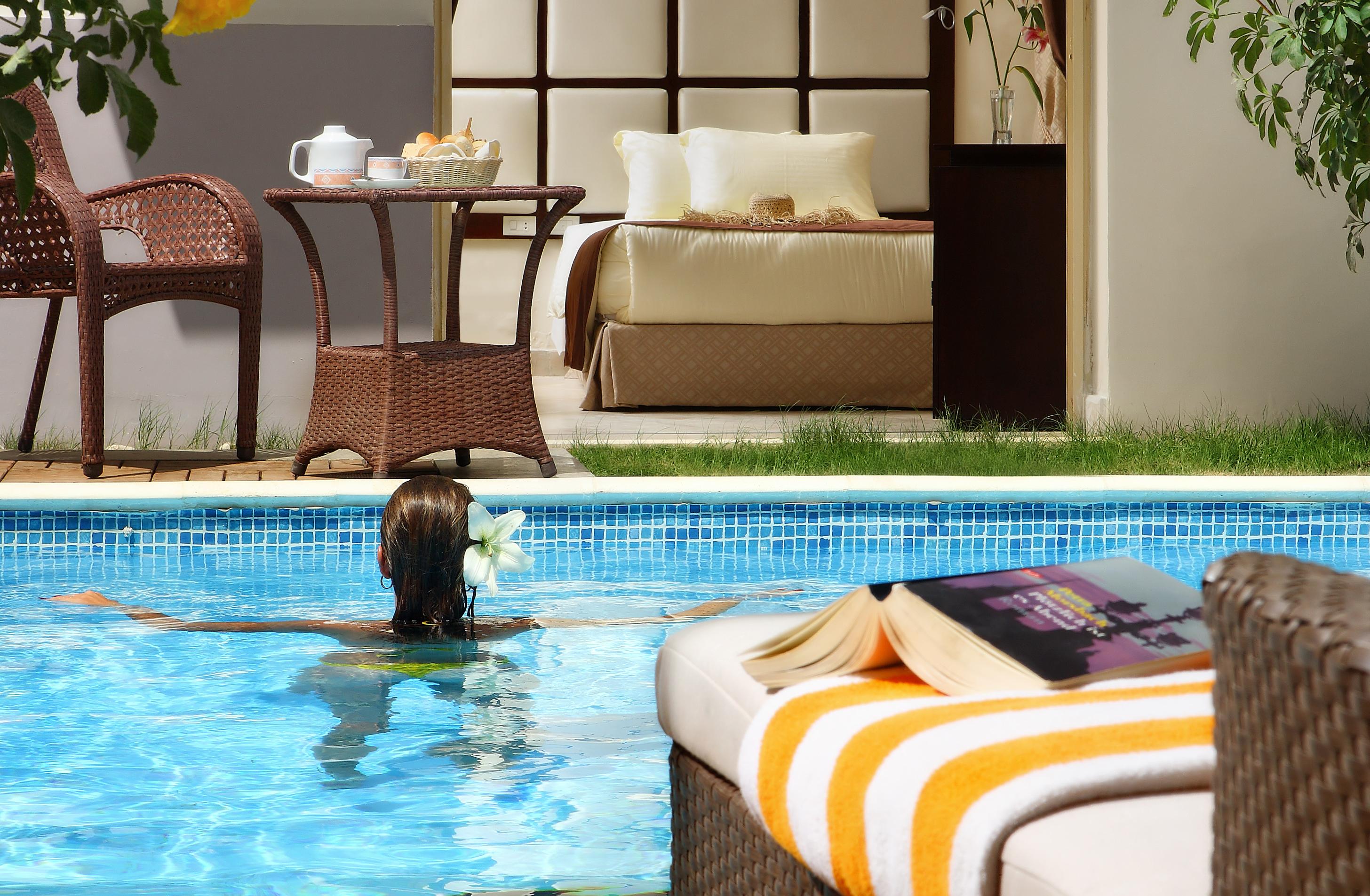 Vista Exterior Sunrise Crystal Bay Resort -Grand Select-