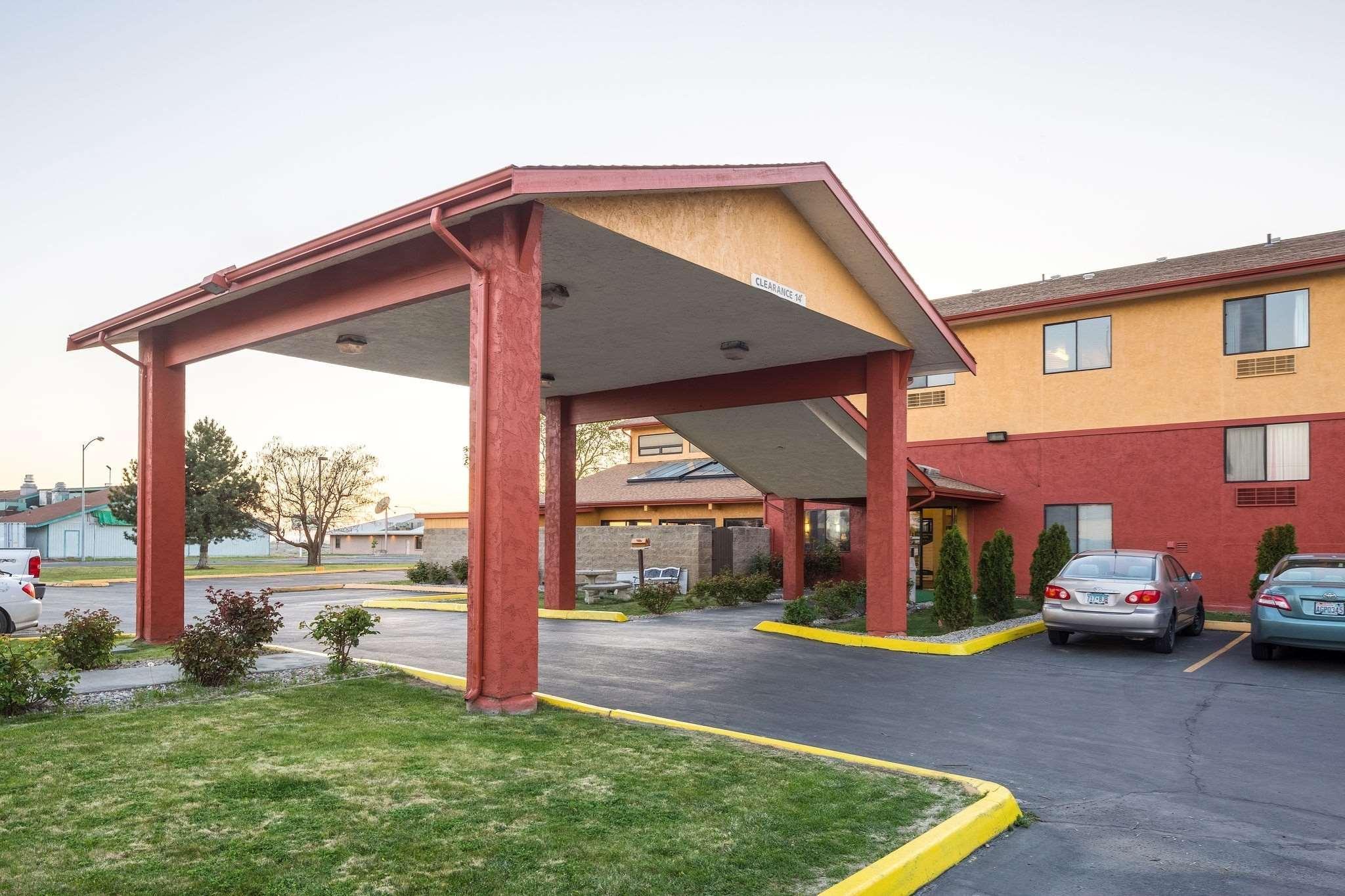 Vista Exterior Quality Inn
