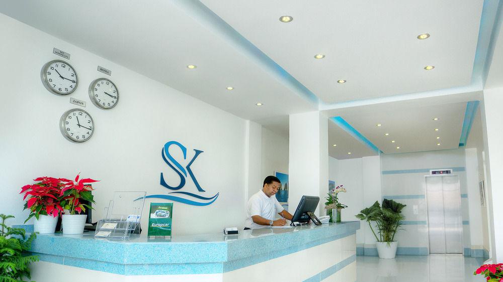 Vista Lobby Hotel Shakey