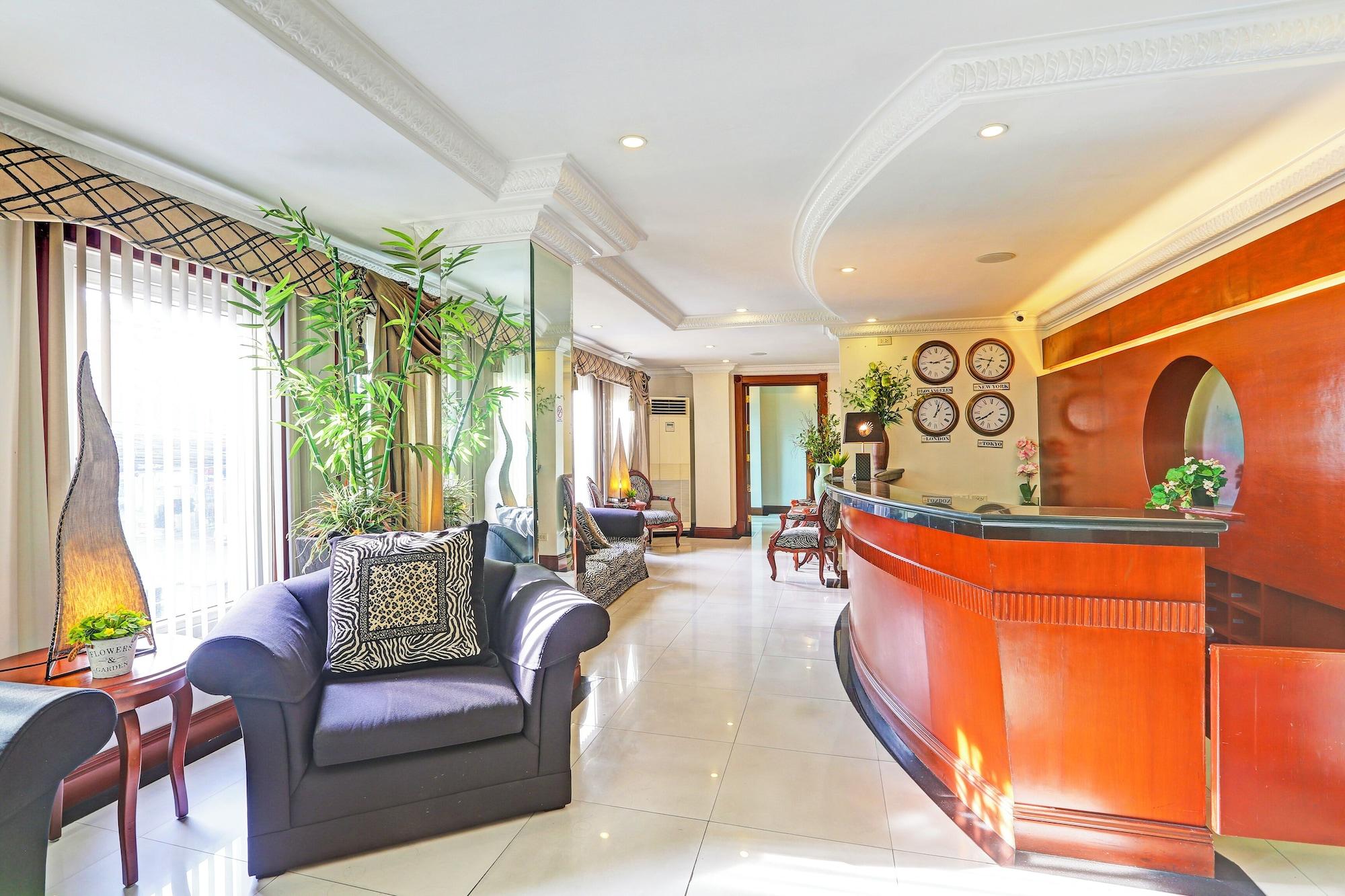 Vista Lobby Townhouse Oak VIP Suites