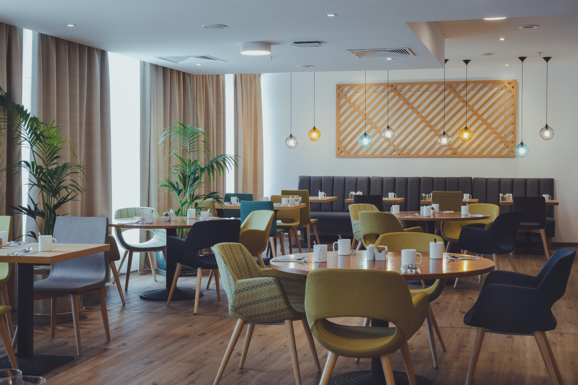Restaurant Holiday Inn Skopje by IHG