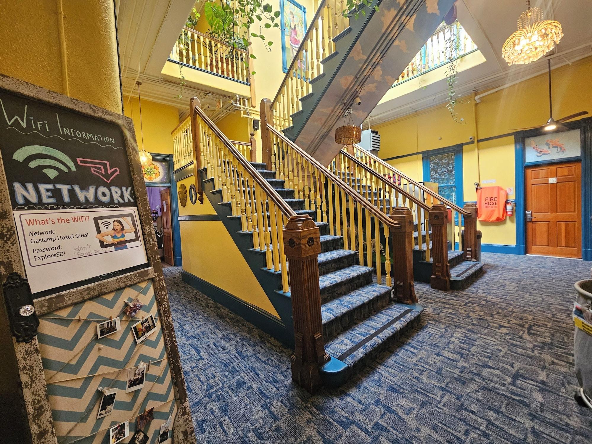 Vista Lobby Gaslamp Hostel