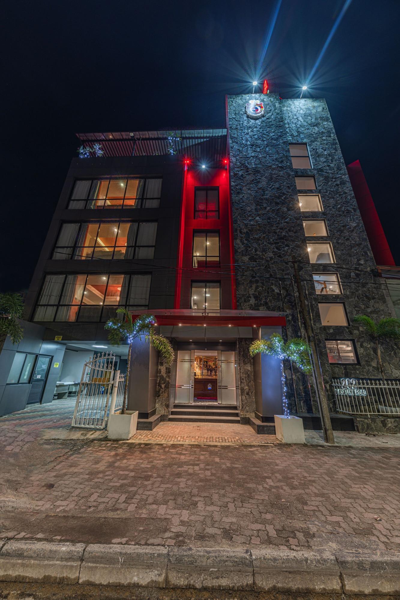 Vista Exterior Earl's Red Colombo