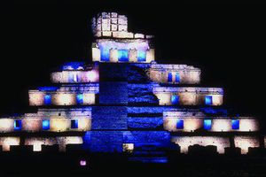 Actividad - Luz y sonido Uxmal