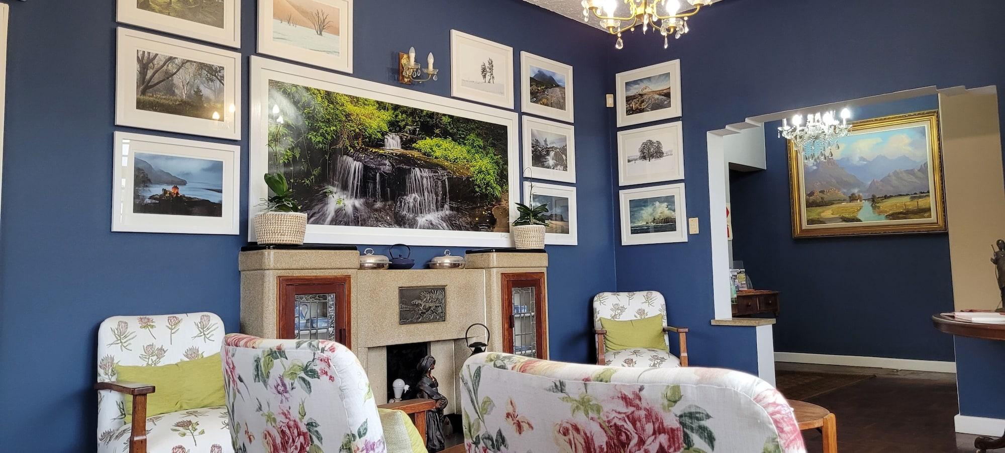 Vista Lobby Harewood Lodge