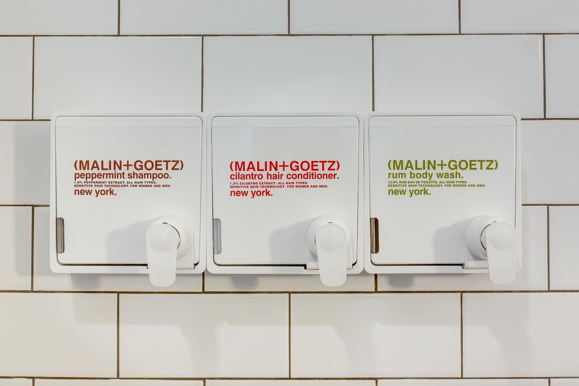 Varios Chicago Third Floor Studio by 747 Lofts