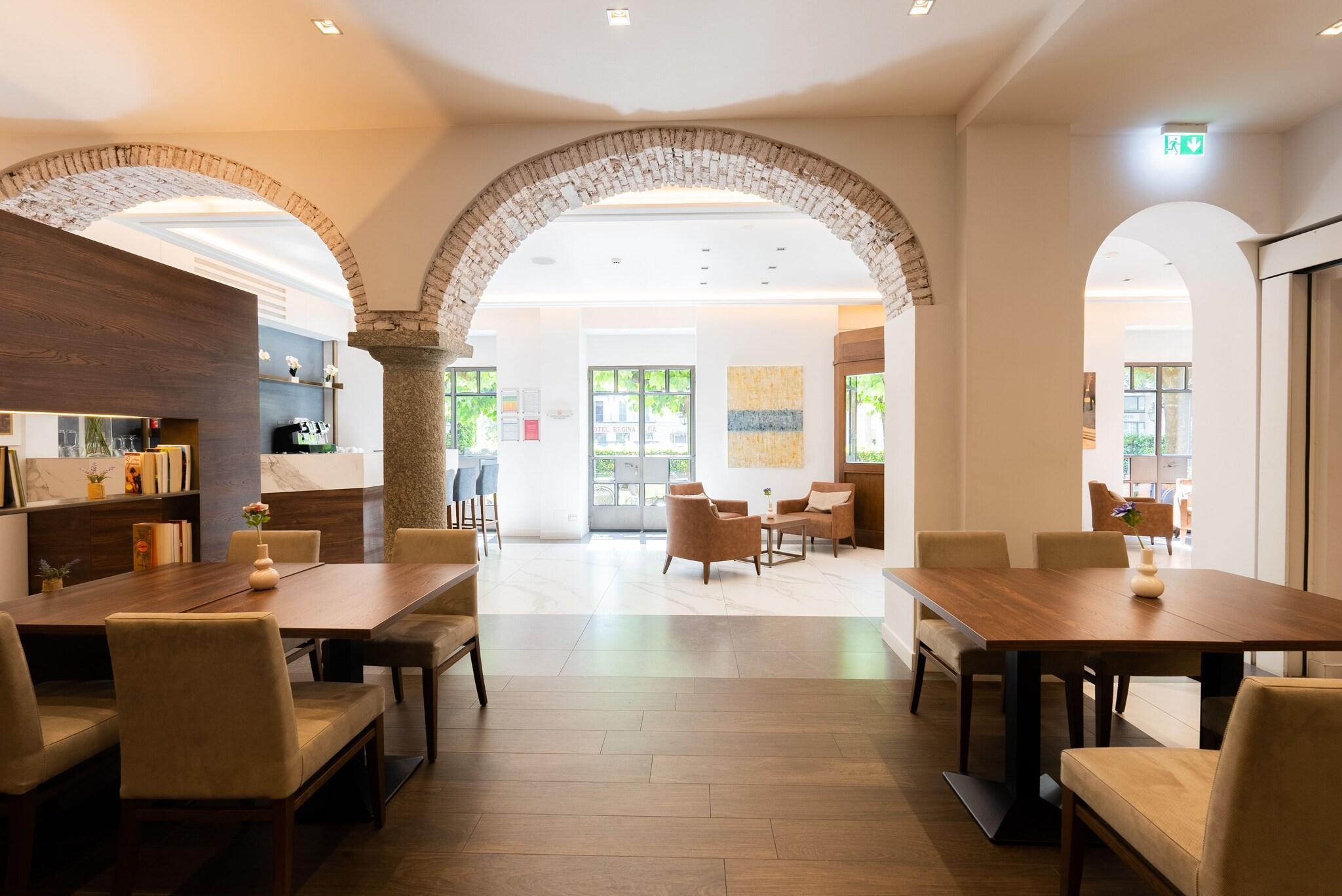 Bar/Salón Albergo Centrale