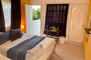 Paquete - Balcony Studio in Downtown | Isla Mujeres