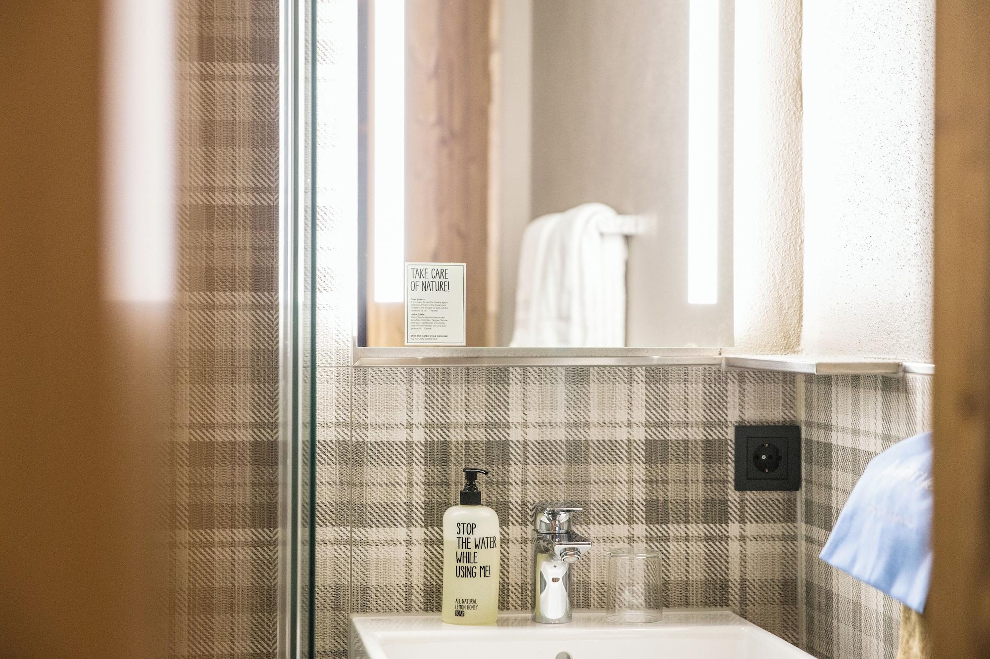 Vista Lobby Hotel Rad