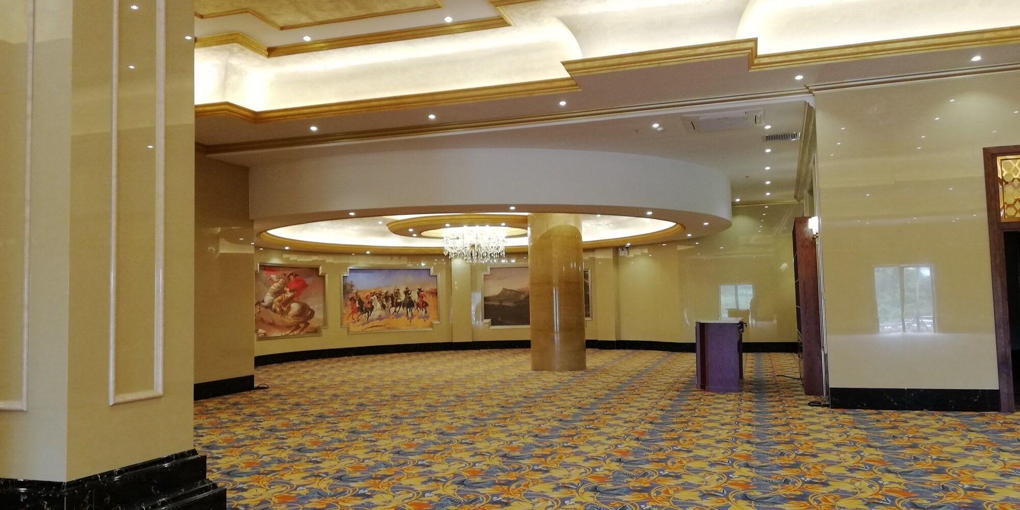 Salón de Baile Paksong Danngarm Hotel