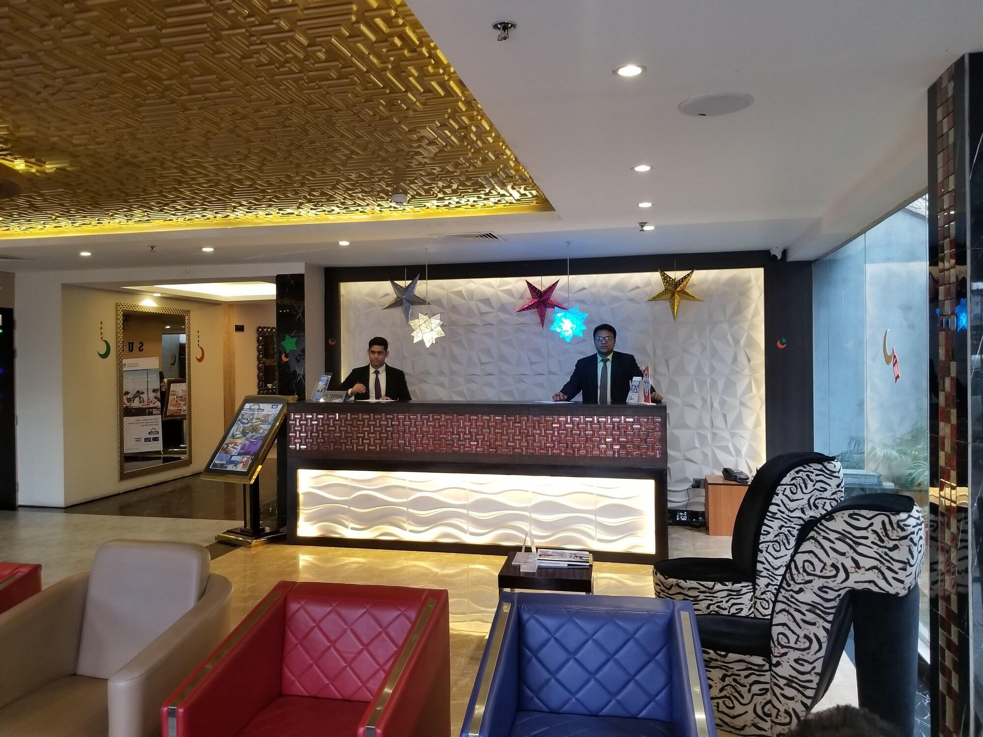 Vista Lobby The New Days