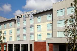 Alojamiento - Four Points by Sheraton Edmonton International Airport
