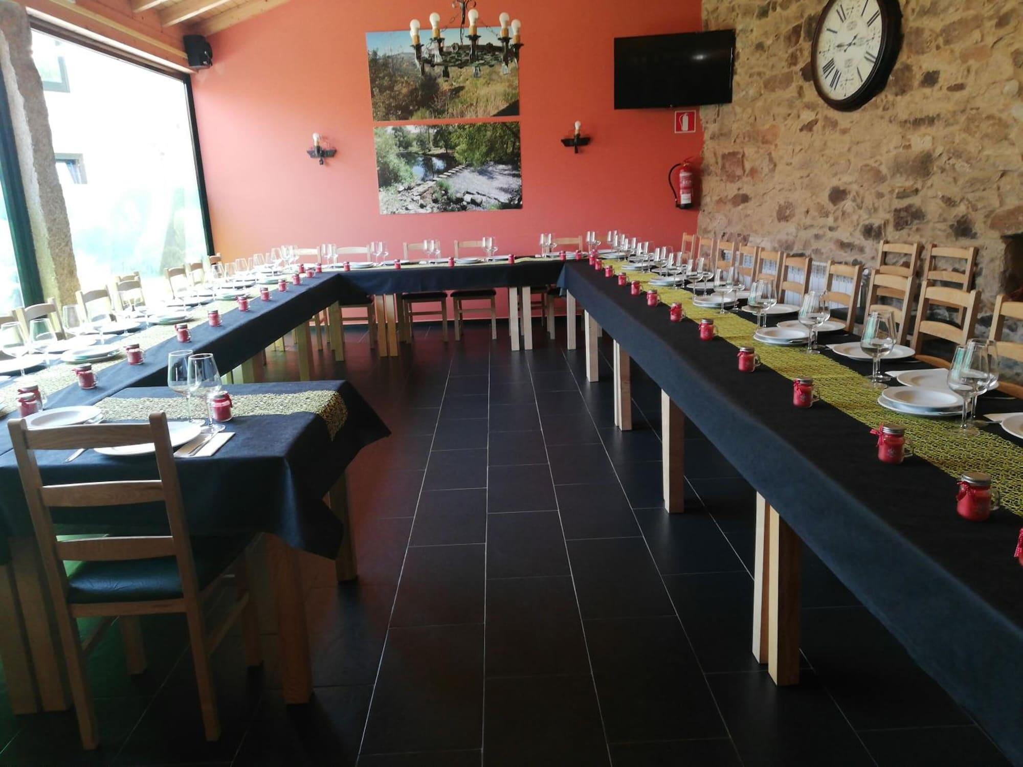 Sala de Reuniones Hosteria Calixtino