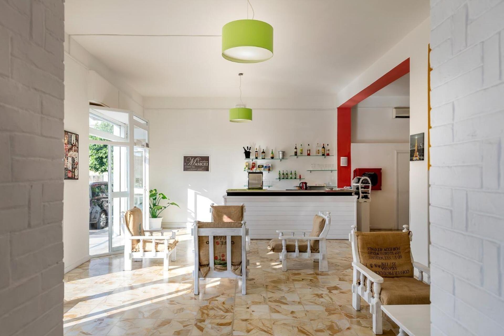 Bar/Salón La Perla