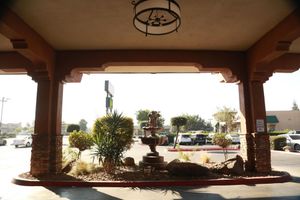 Alojamiento - Ramada by Wyndham Fresno North