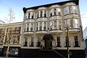 Alojamiento - Victorian Hotel