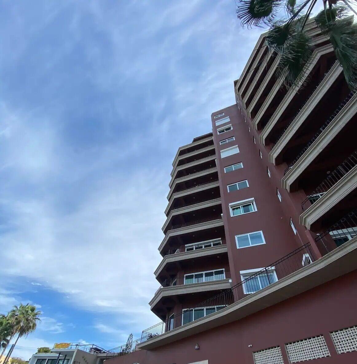 Varios Condos Clauss