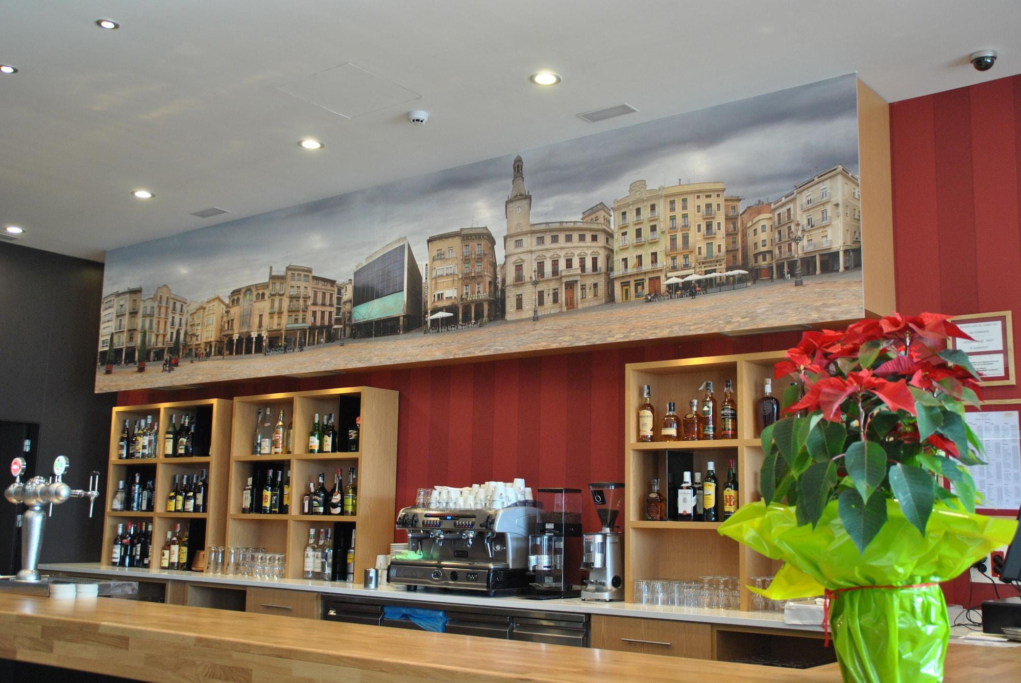 Bar/Salón Brea's Hotel