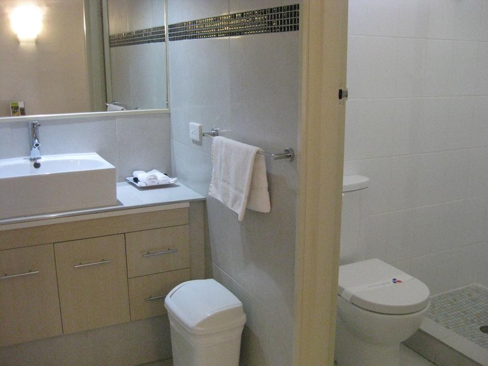 Set de Habitación Rose City Motor Inn