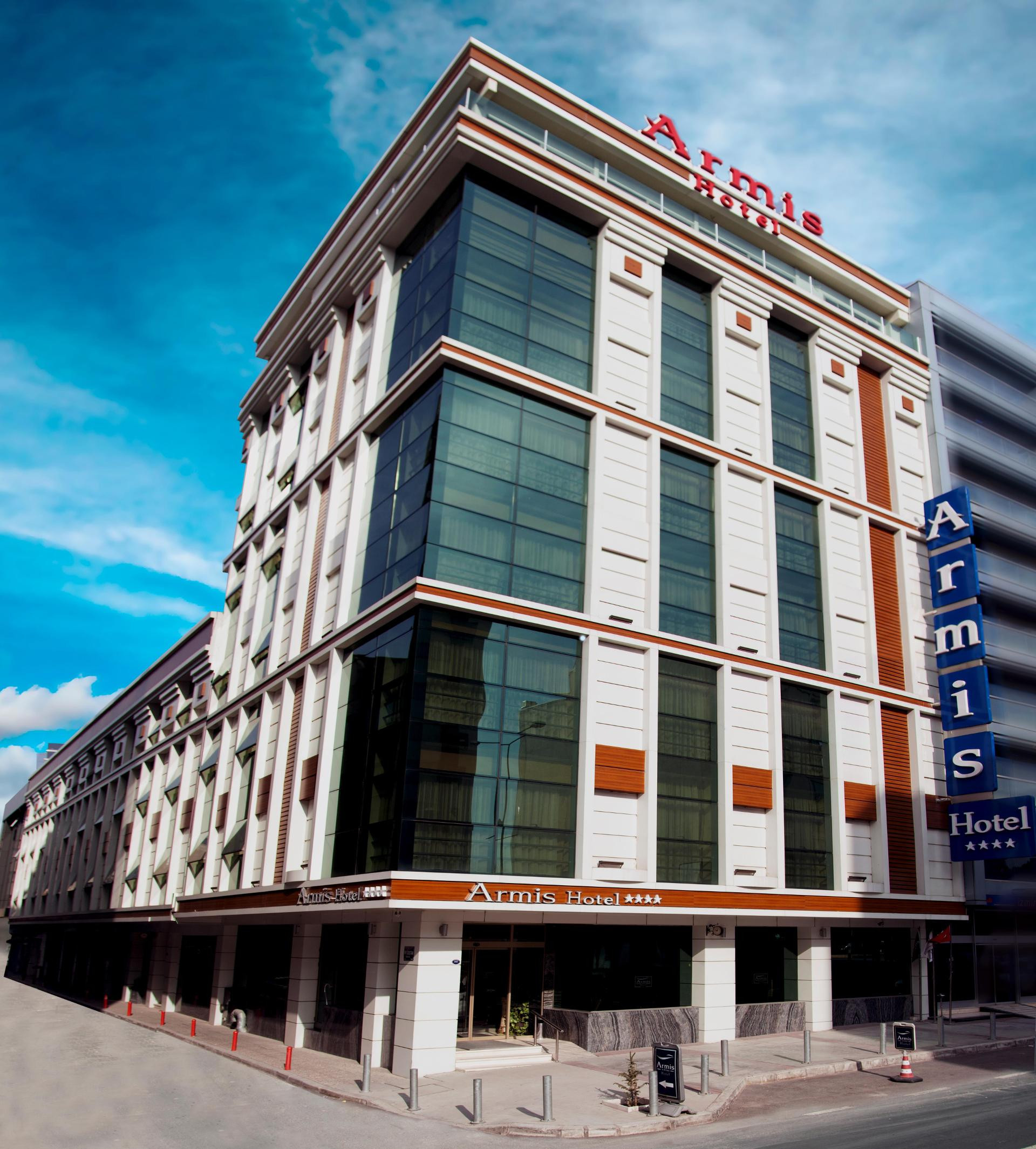 Vista Exterior Armis Hotel