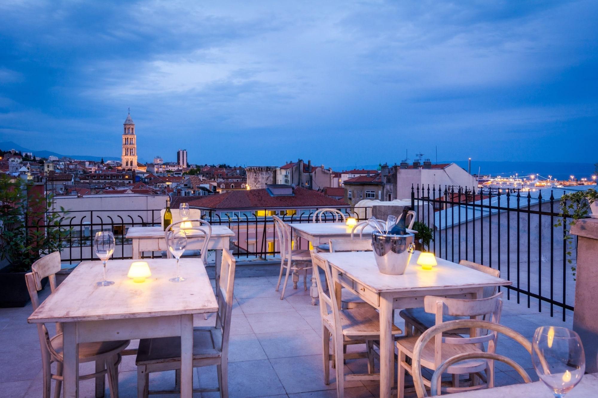 Restaurant Procurator 7 Luxury Rooms