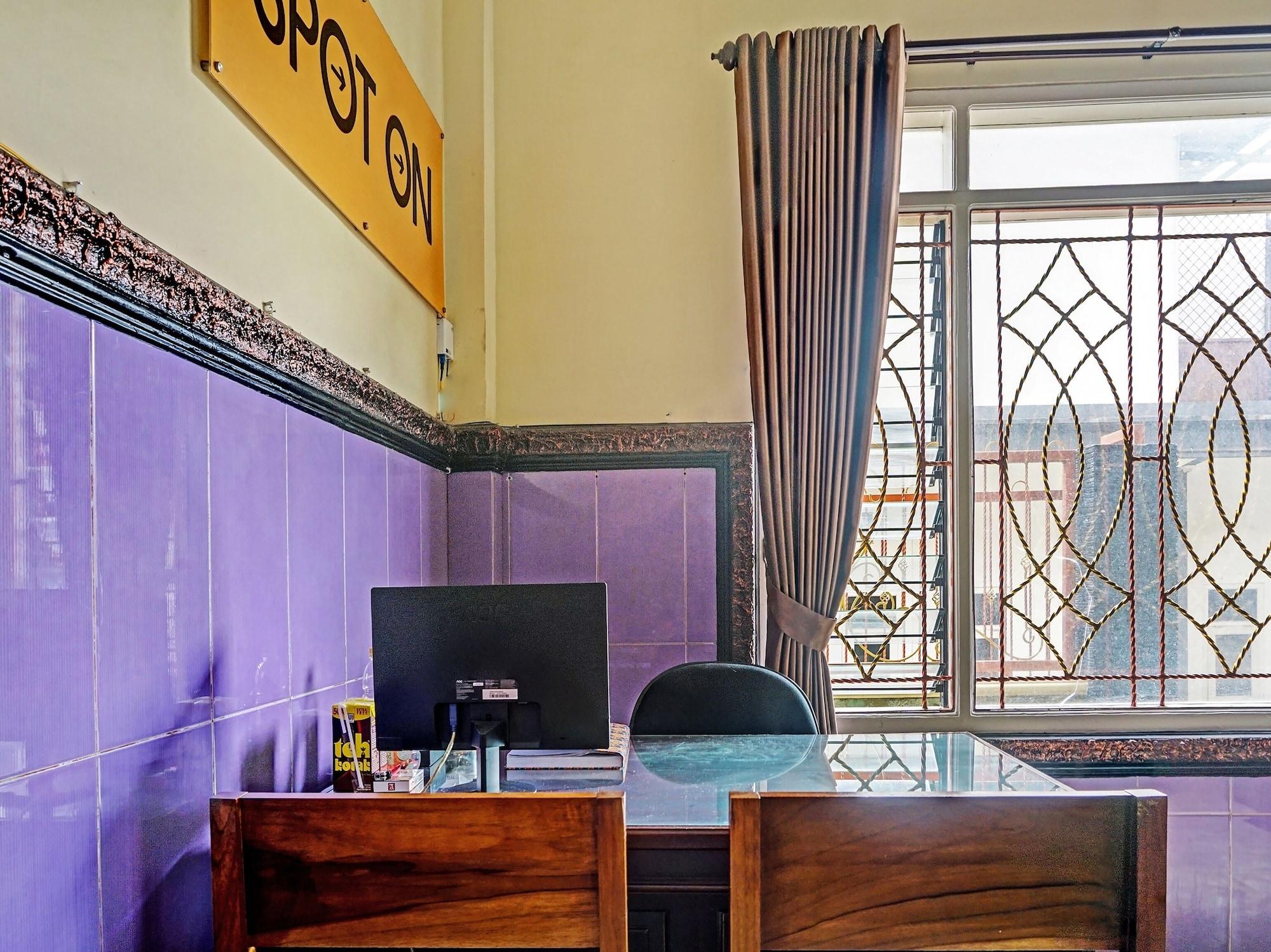 Vista Lobby SPOT ON 1870 Graha Batu Mulia