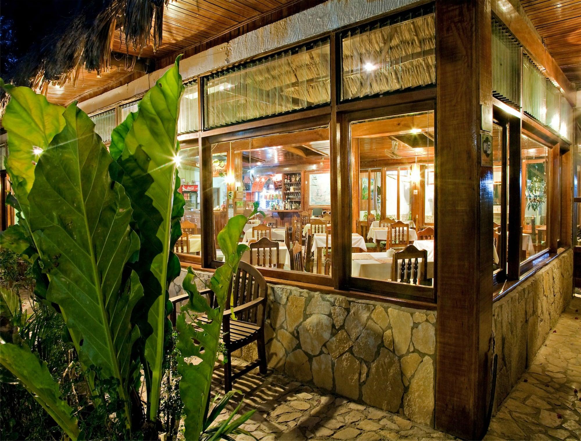 Restaurant Hotel Jaguar Inn Tikal