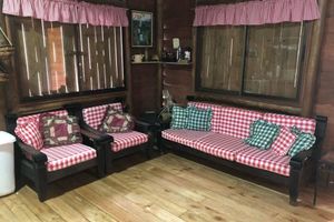 Alquiler Vacacional - Beautiful Log Cabin in Tinamaste with stunning views of waterfall and forest