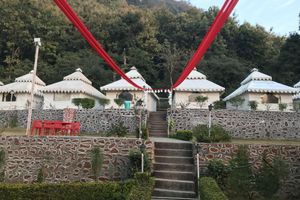 Alojamiento - Morni Hills Resort