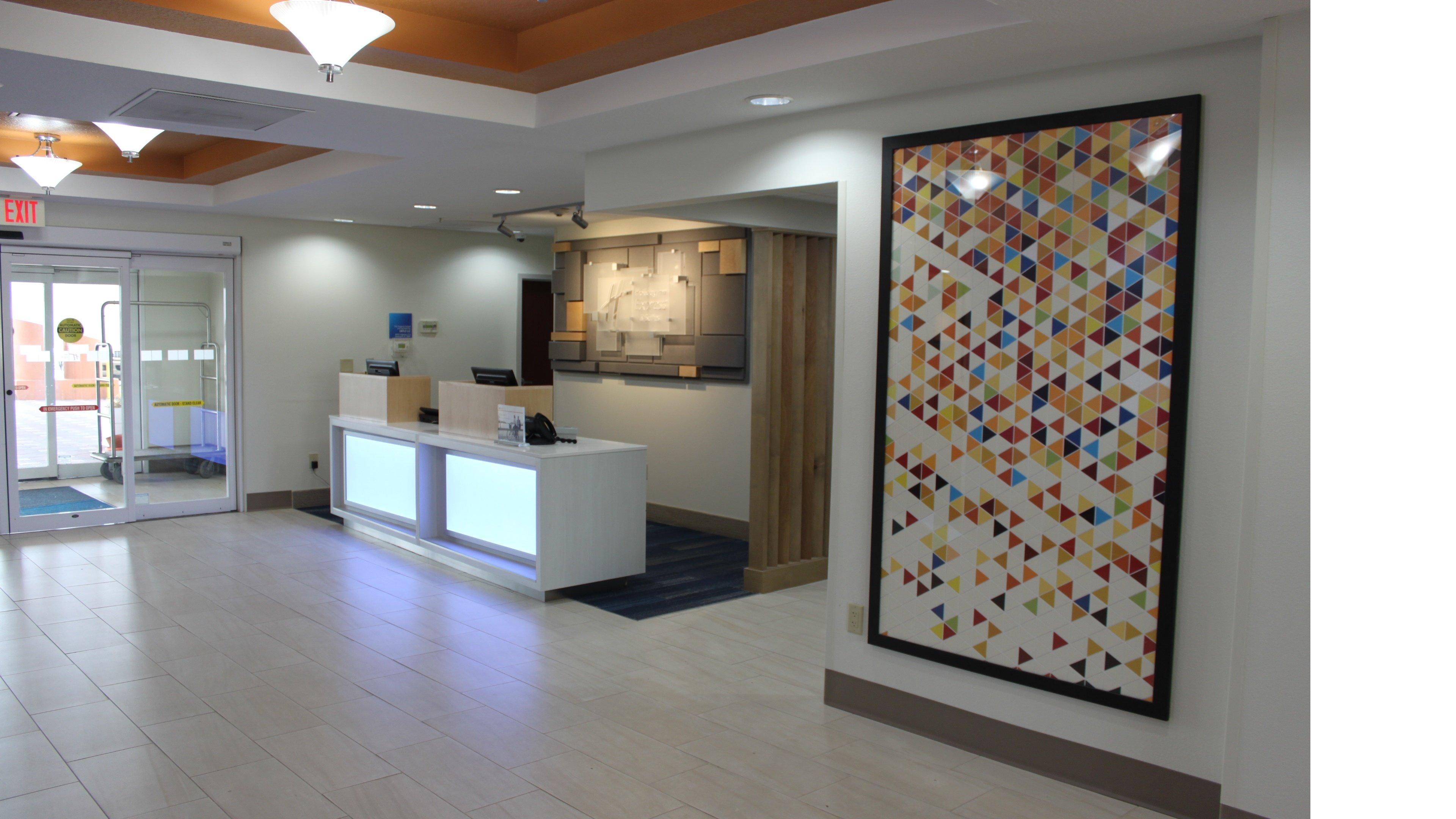 Vista Lobby Holiday Inn Express Hotel & Suites Orlando South-Davenport by IHG