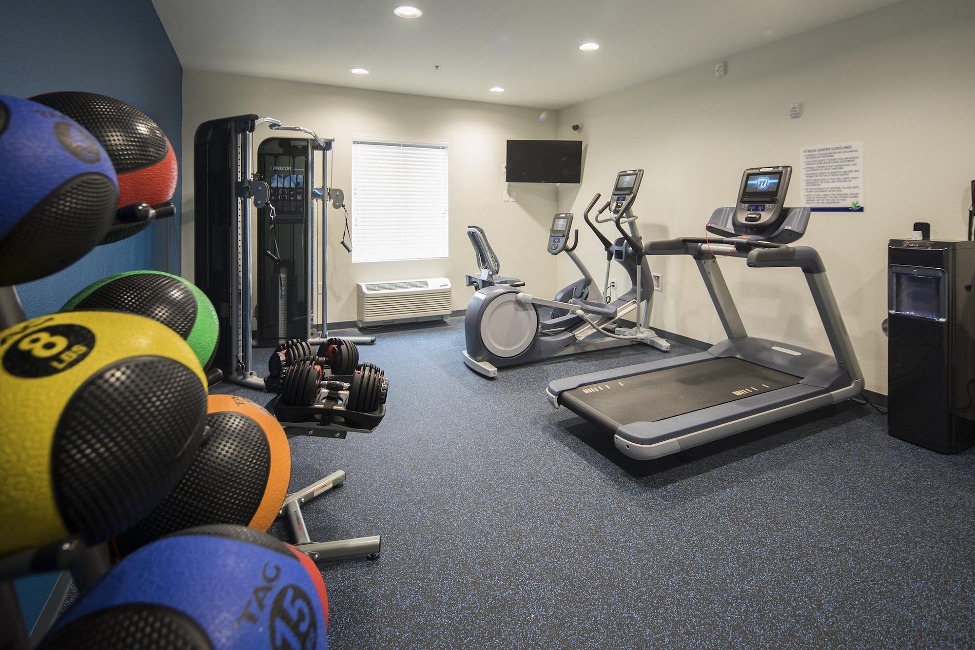 Gimnasio Uptown Suites Extended Stay Denver CO – Westminster