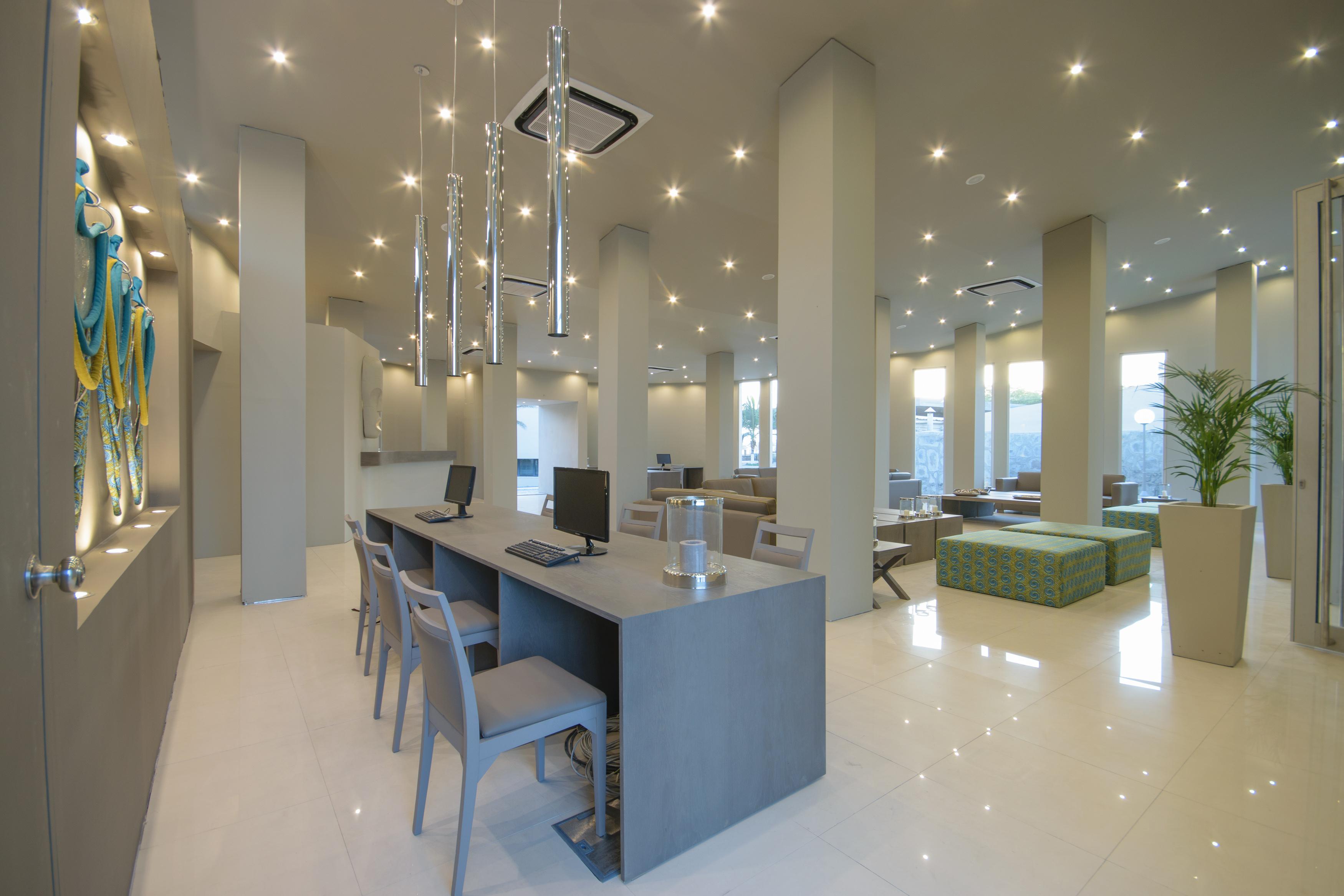 Vista Lobby Hotel Oásis Atlântico Praiamar