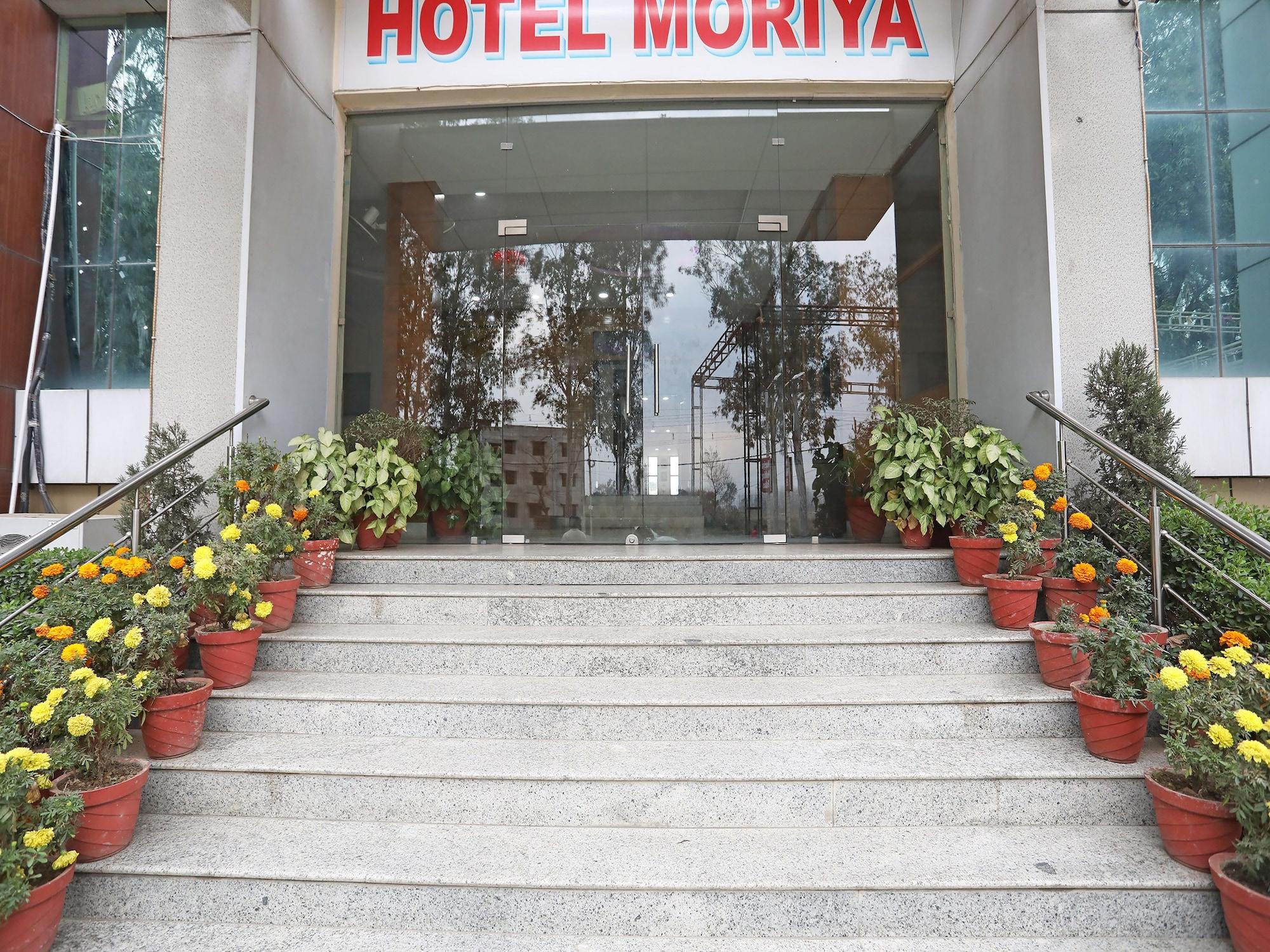 Vista Exterior OYO 30933 Moriya Palace