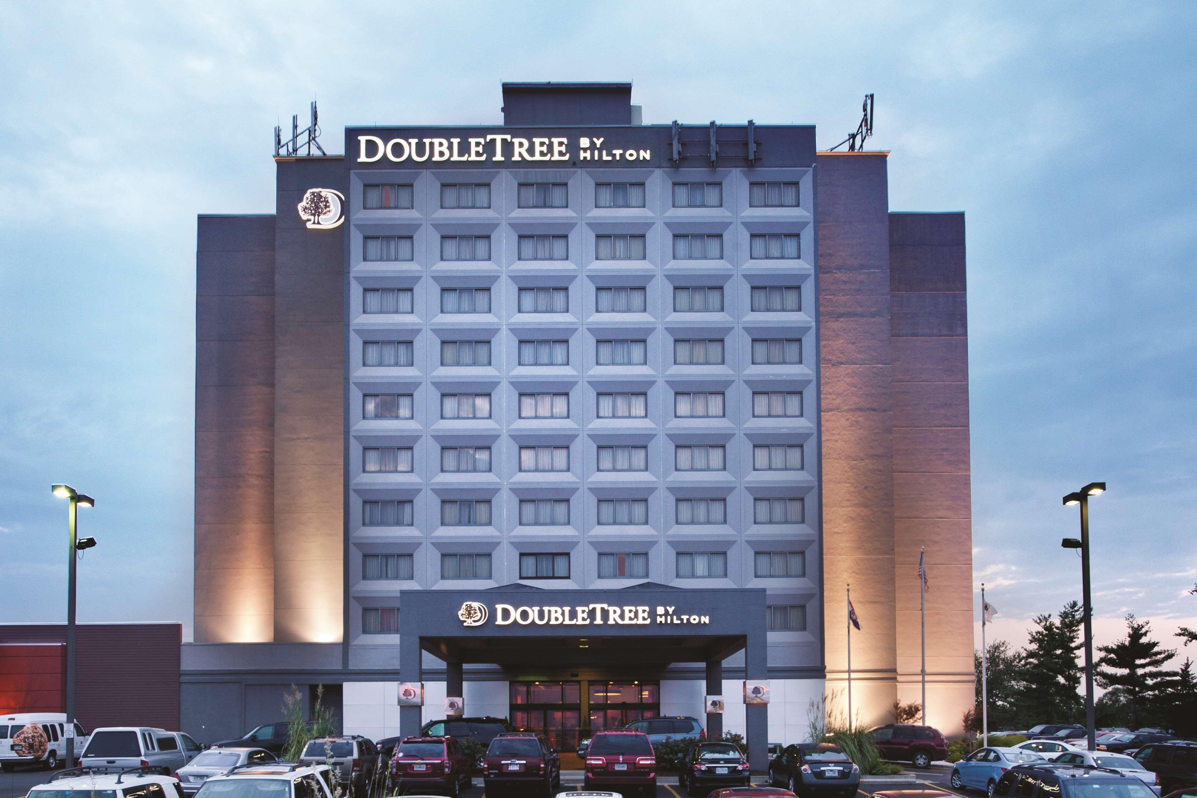 Vista Exterior DoubleTree by Hilton Springfield