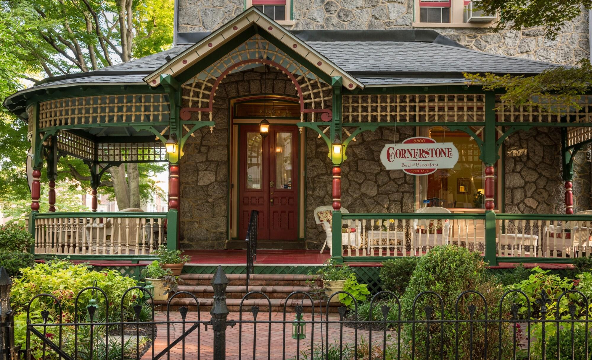 Varios Cornerstone Bed and Breakfast