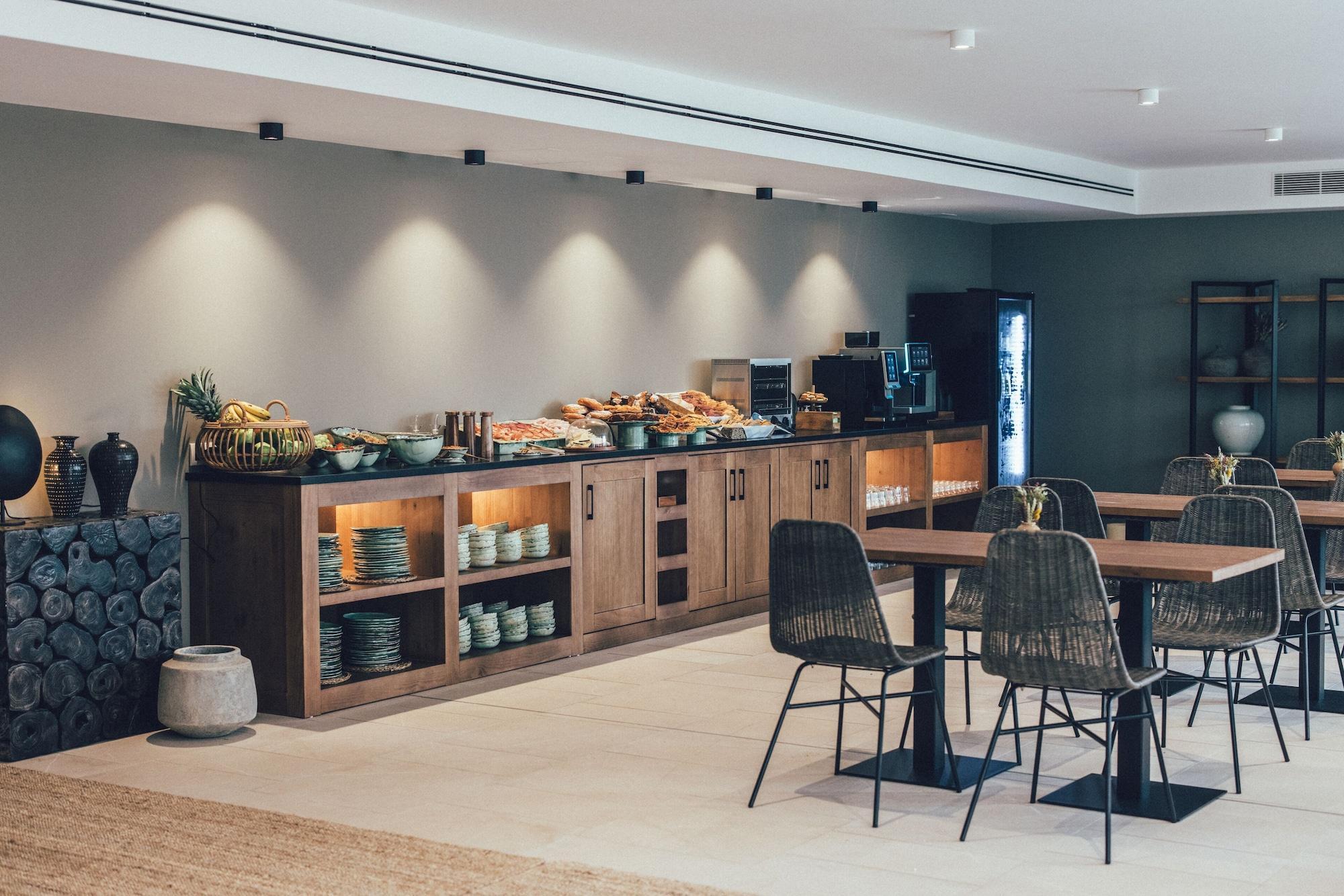 Restaurant Lanuza Suites
