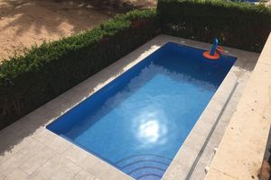 Alquiler Vacacional - Upgraded 3 b/r villa with private heated pool, table tennis, golf clubs and wii.