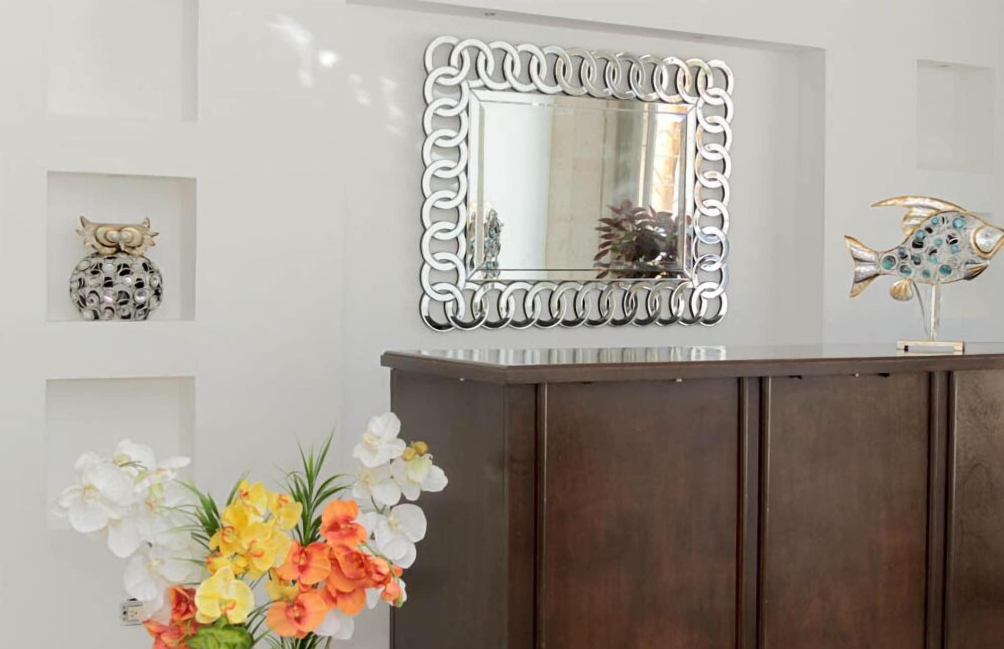 Vista Lobby Hotel Nadet Suites