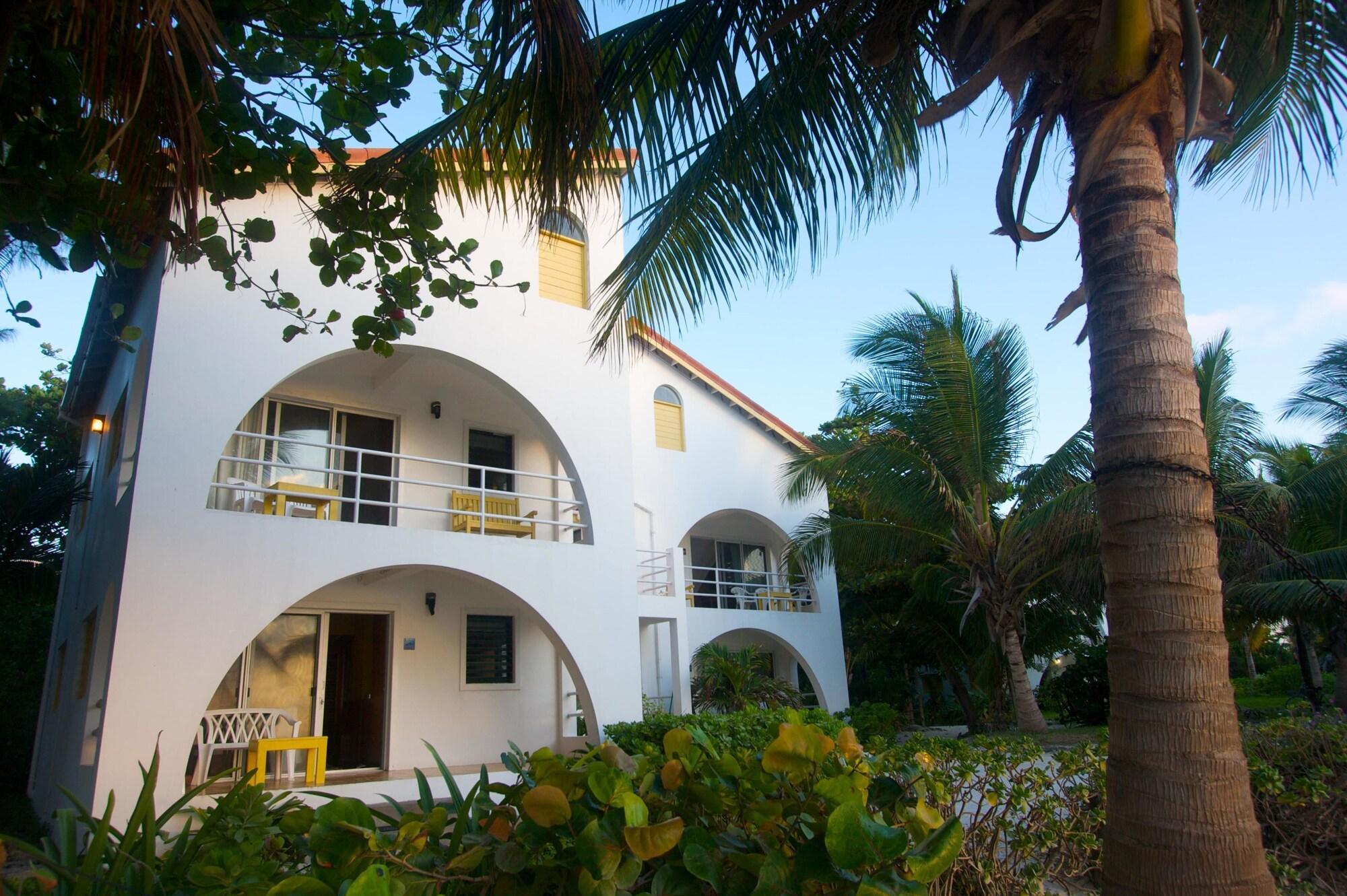 Vista Exterior Caribbean Villas Hotel
