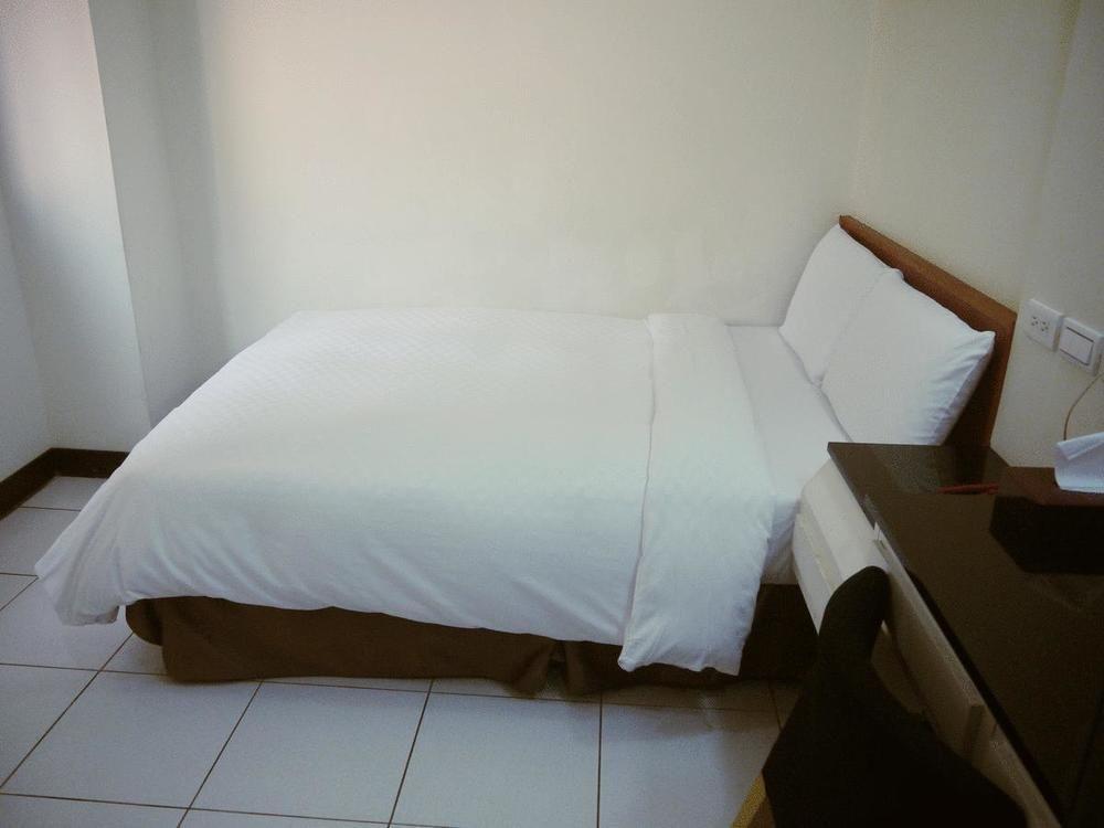 Habitación E Moon Hotel