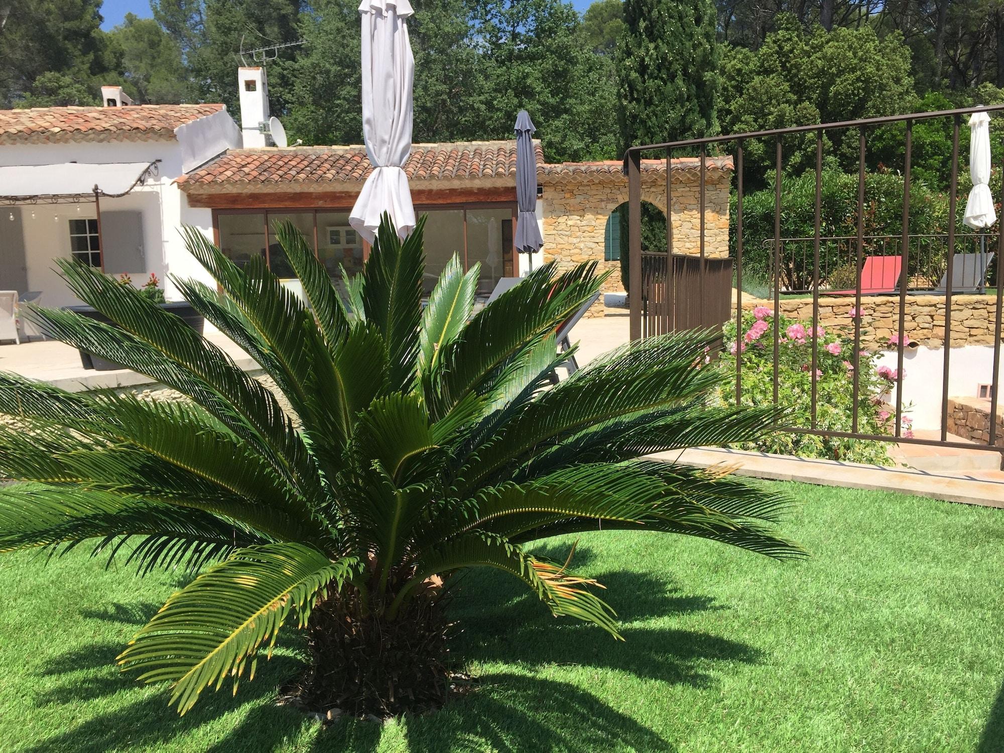 Comodidades del Alojamiento Une Pause en Provence