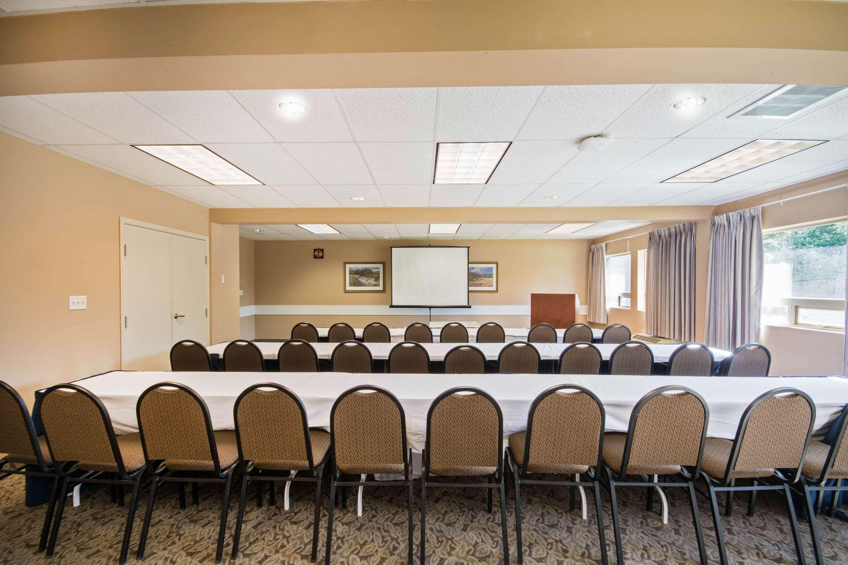 Centro de Negocios Comfort Inn & Suites Langley