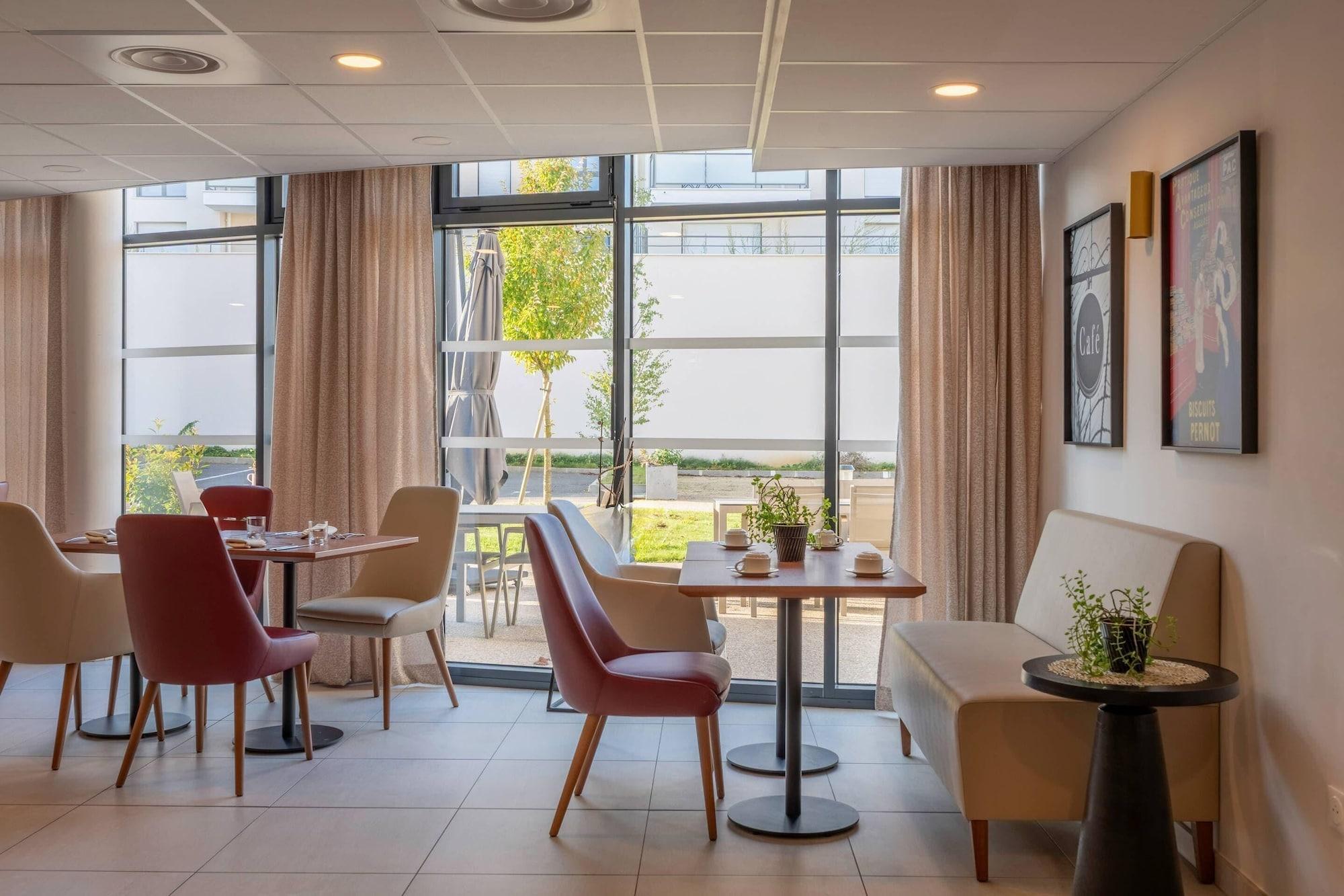 Restaurant Quality Aparthotel Moissy-Cramayel